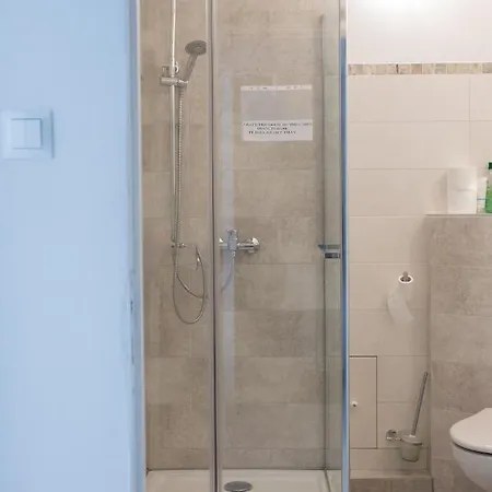 아파트 Jasne Studio Blisko Lotniska I Centrum Wrzeszcz *